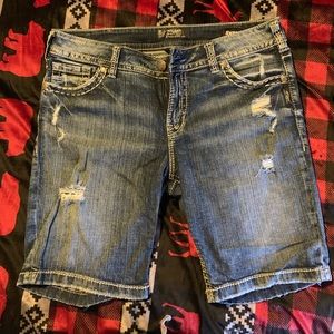 Silver Jeans-women’s Suki Bermuda jean shorts